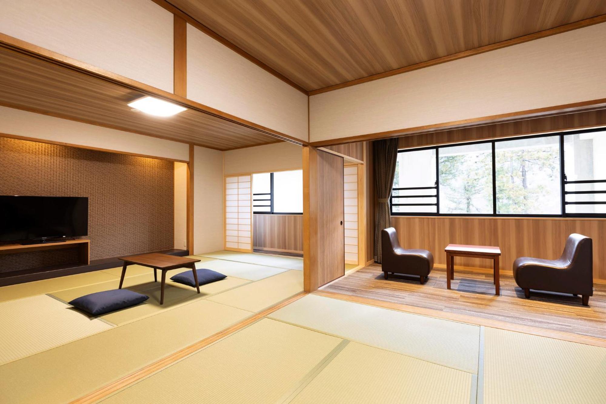 Ooedo Onsen Monogatari Premium Yamanaka Grand Hotel Kaga  Exteriör bild